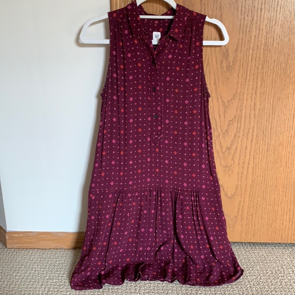 Cute Gap dress. - Picture 1 of 4